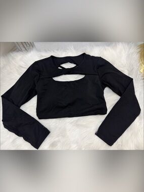 Black Long-Sleeve Cutout Crop Top - Women L